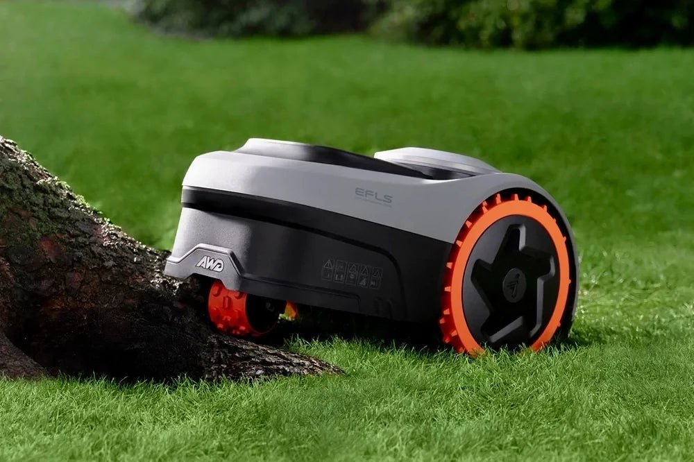 Mit tegyek, ha egy robotfűnyíró elakad munka közben? - XMI SHOP