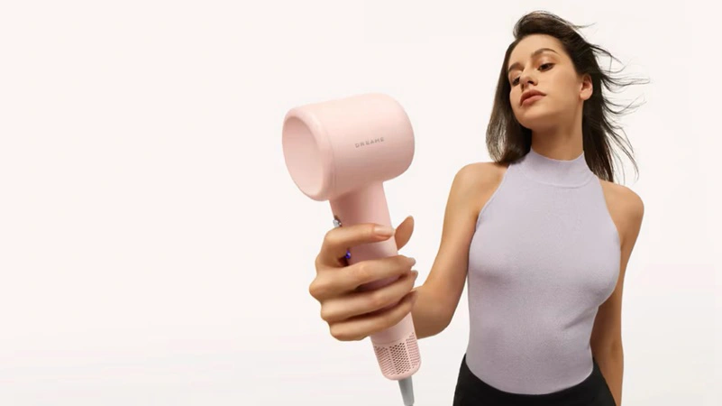 Ezek most a Dreame és a Mova legjobb utazó hajszárítói