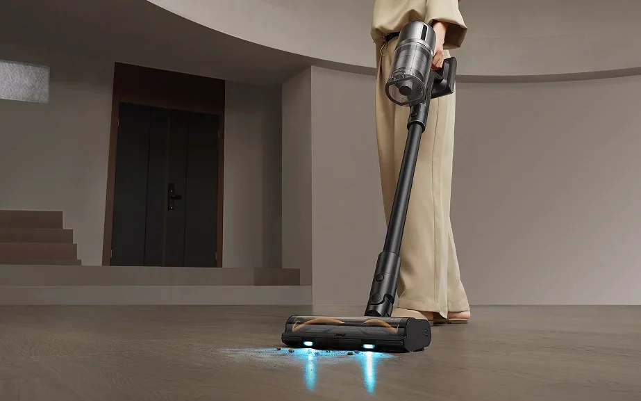 LED háttérvilágítással ellátott főkefék